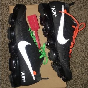 US Size 10 Off White Vapor Maxes UA